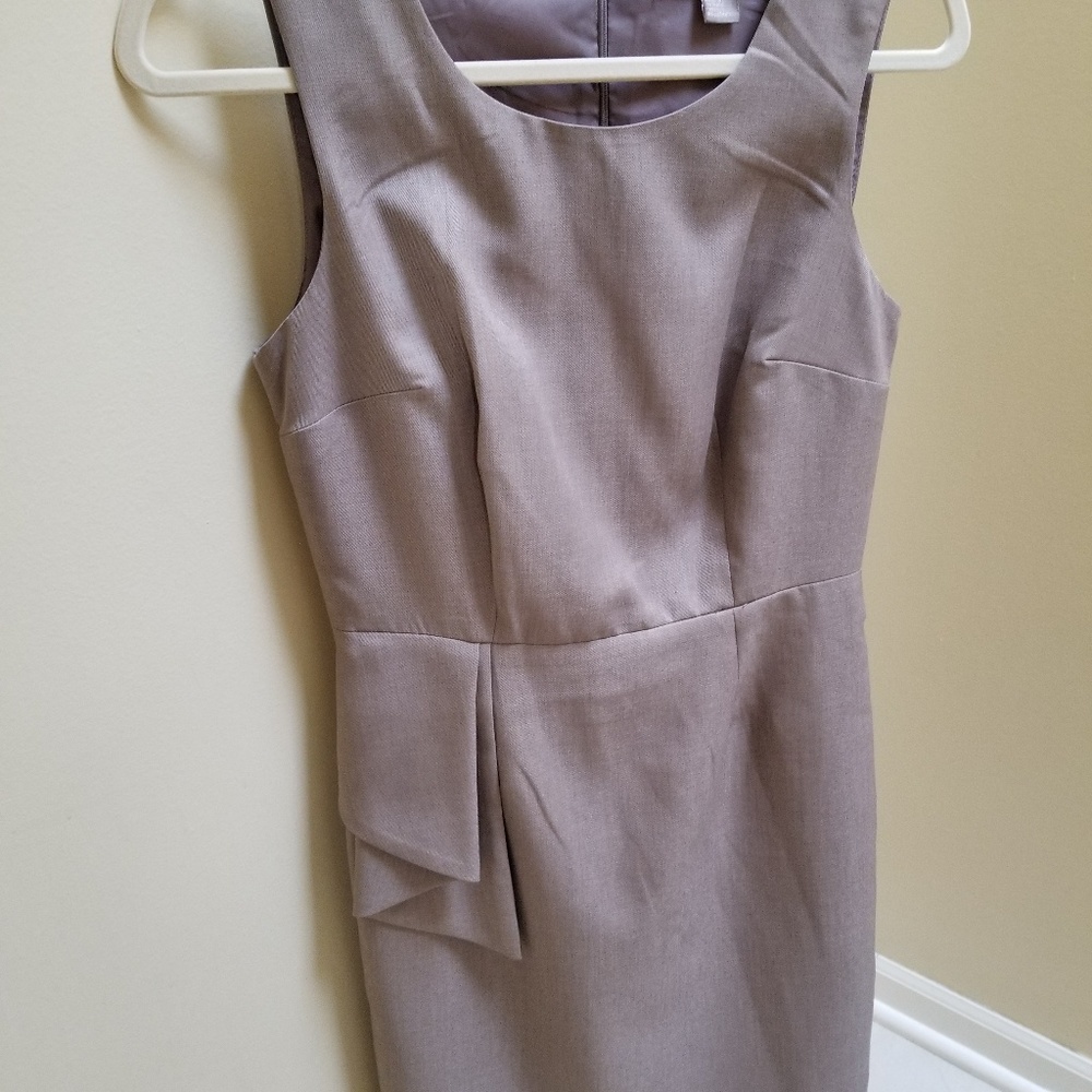Love21 Forever 21 Taupe Work Dress Size Small